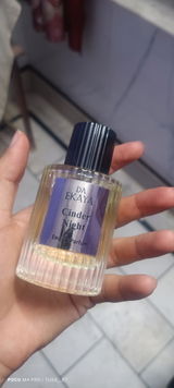 Tushar singh review photo