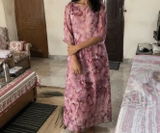 Nidhi review photo