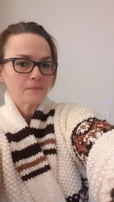 DELPHINE review photo