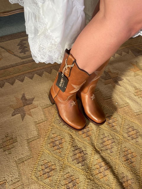Star Boots Camel