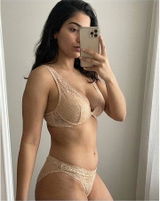 Zoe R. review photo
