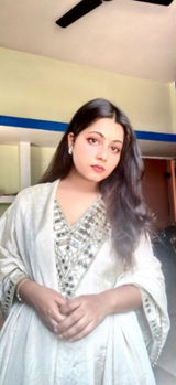 Aarohi Mehta review photo