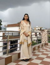 Aarohi Mehta review photo