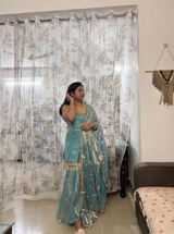 Falguni Mehta review photo