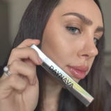 Camelia P. review photo