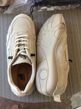 Hazel review photo