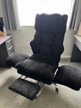 RJ review photo