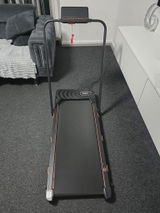 Mohamed review photo