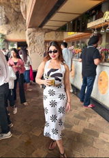 shubhi review photo