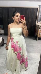 Sanjana review photo