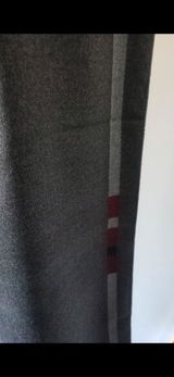 S***S review photo