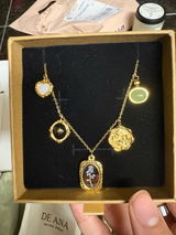 Anusheh S review photo