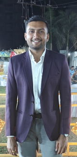 Bhushan Purohit review photo