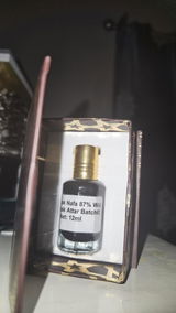 S.A. review photo
