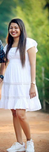 Priyanka arya review photo