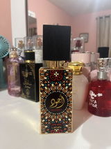 Zainab review photo