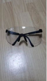 S. review photo
