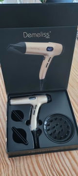 Sophia-Laure review photo