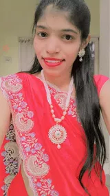 Anjali Tiwari review photo