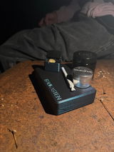 Leon Hieslmair review photo