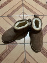 A. Y. review photo