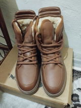 G. P. review photo