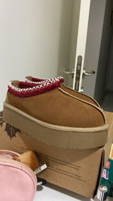 L. A. review photo