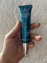 Ariana review photo