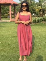 Sakshi review photo