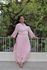 Shahnaz Amar review photo