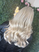 Liannet Perez medel review photo