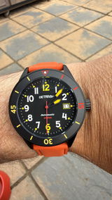 Richard Hurst review photo