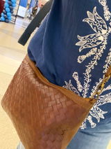Suzanne review photo