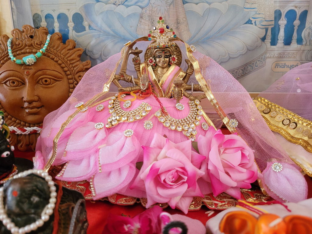Mata Rani Pink Rose Lehenga, choli & Duppatta- 3 piece set
