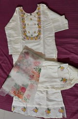 Cream Multi-Colored Floral Print Kurta Set