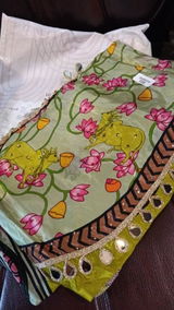 Benjir Heena Mohd review photo