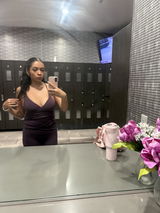 Vanity V. review photo