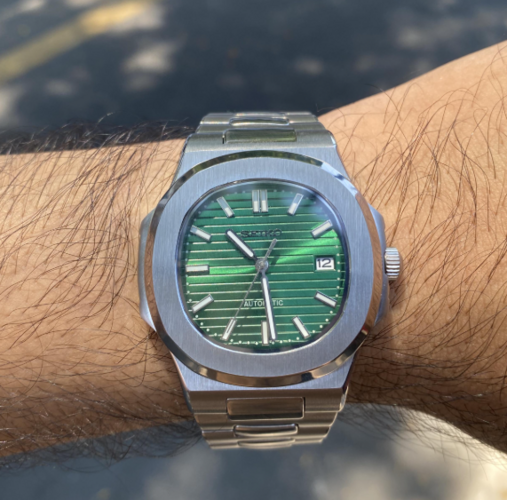 Elliot review photo