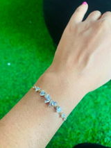 Avani review photo