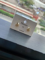 Radhika review photo