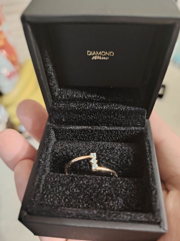 Recenzie Loredana Pop - Diamond Stories