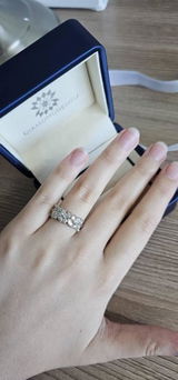 Dania review photo