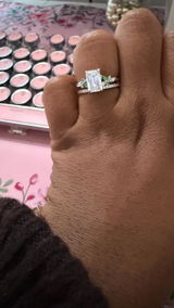 Hannah Samuels review photo