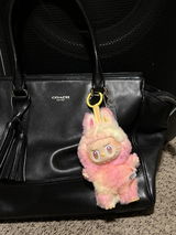 Daniela R review photo