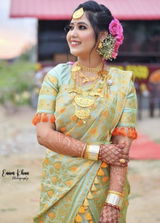 Aarti review photo