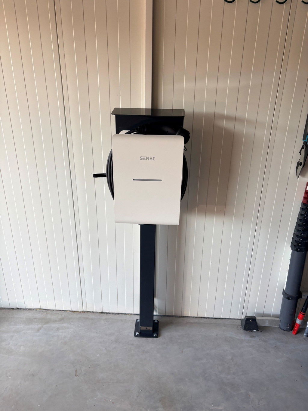 Ladesäule passend für Senec Pro S Wallbox mit Dach | Ständer | Standfuß | Stele | Base