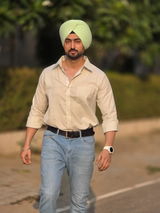 Arjun singh review photo