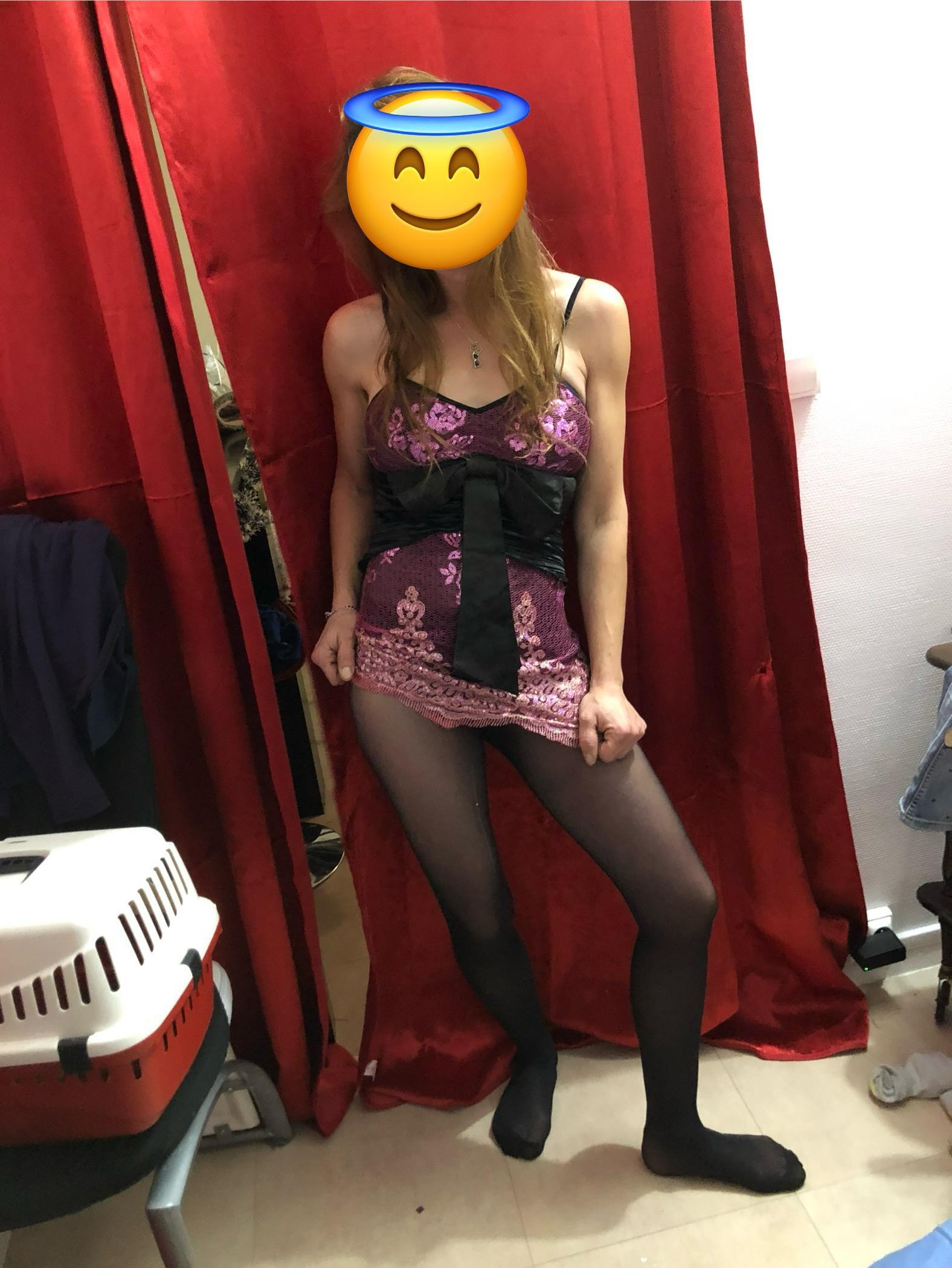Laly review photo