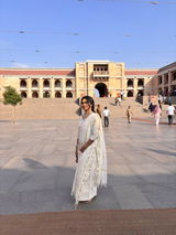 Riya Ghosh review photo