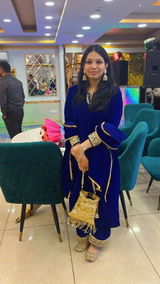 Varsha Rawat review photo